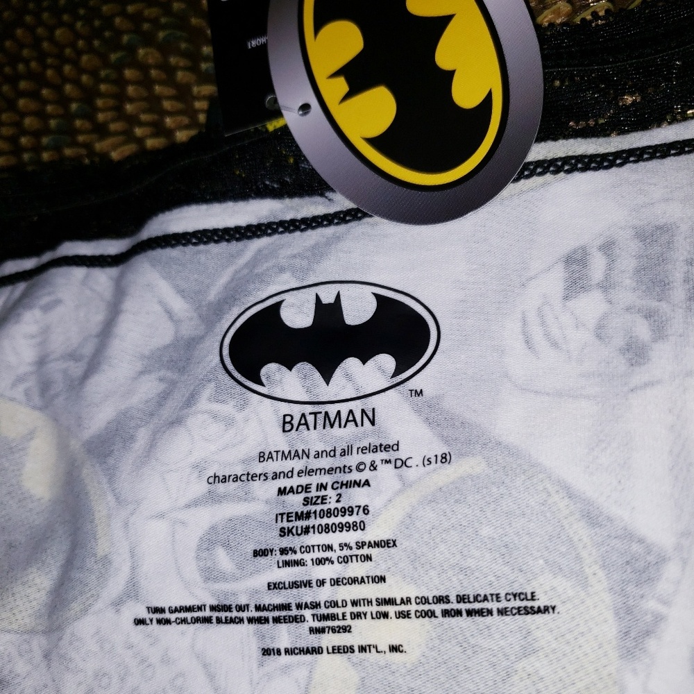 🆕️ Torrid Batman boyshorts Sz 2x - Picture 2 of 7